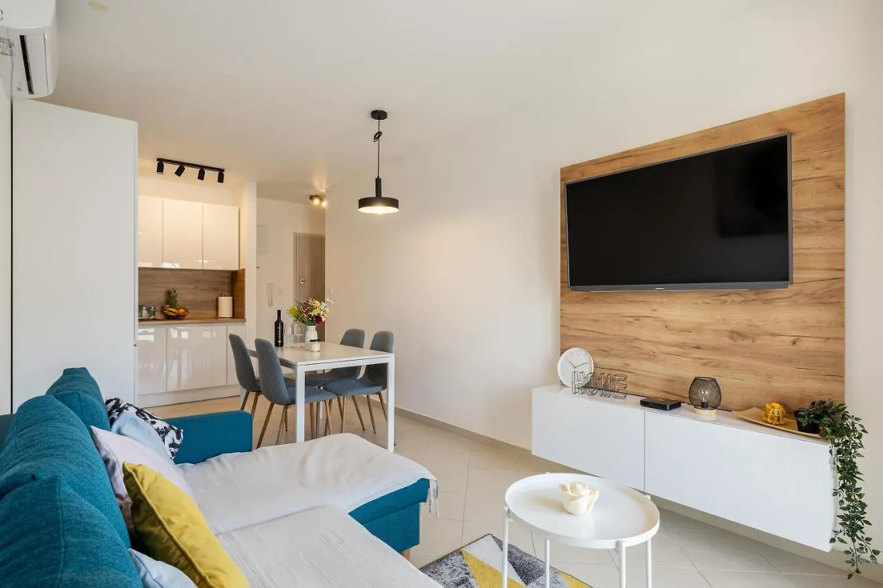 Cosy Apartment Terrano -Free Private Parking Split