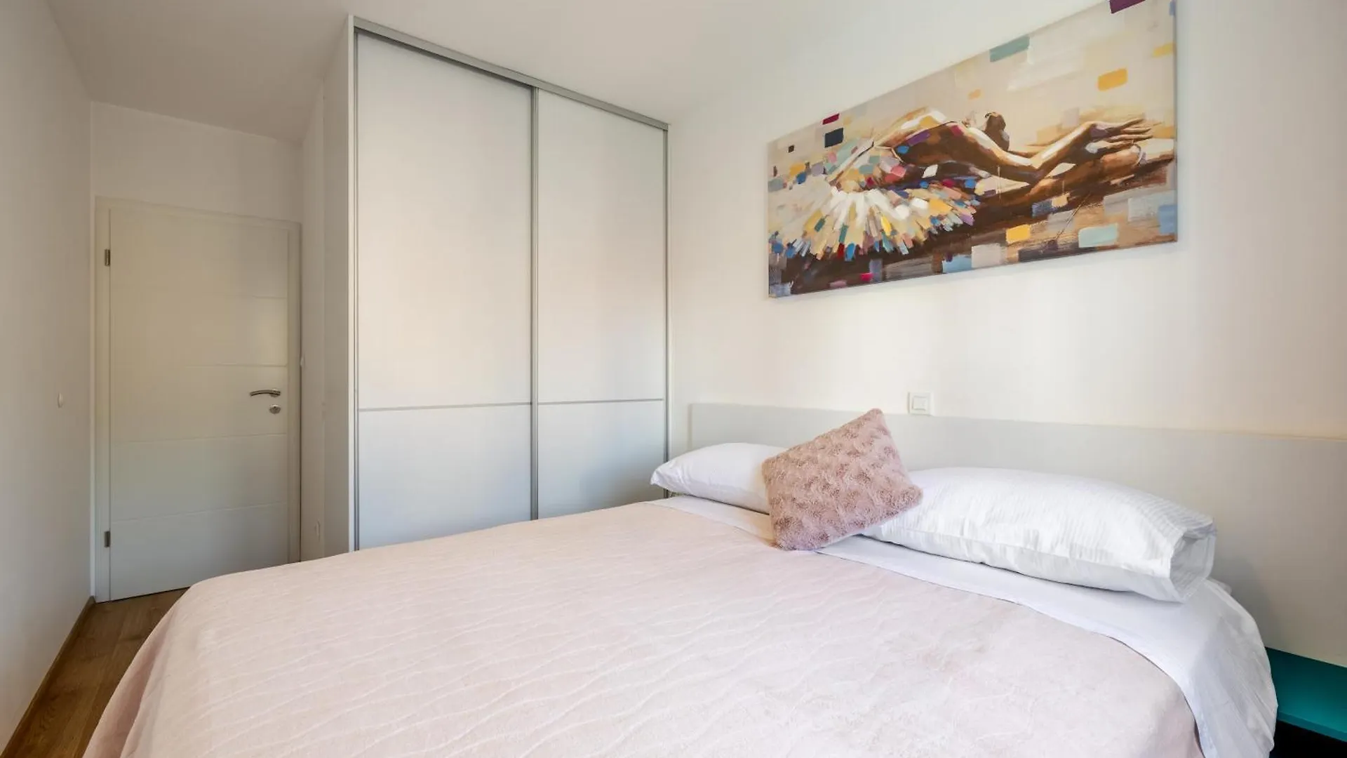Cosy Apartment Terrano -Free Private Parking Split