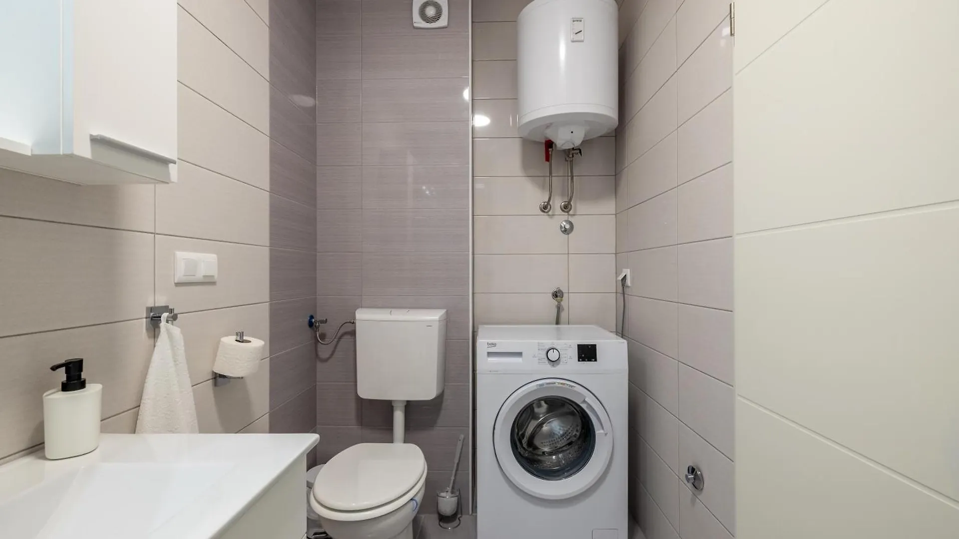 Cosy Apartment Terrano -Free Private Parking Split